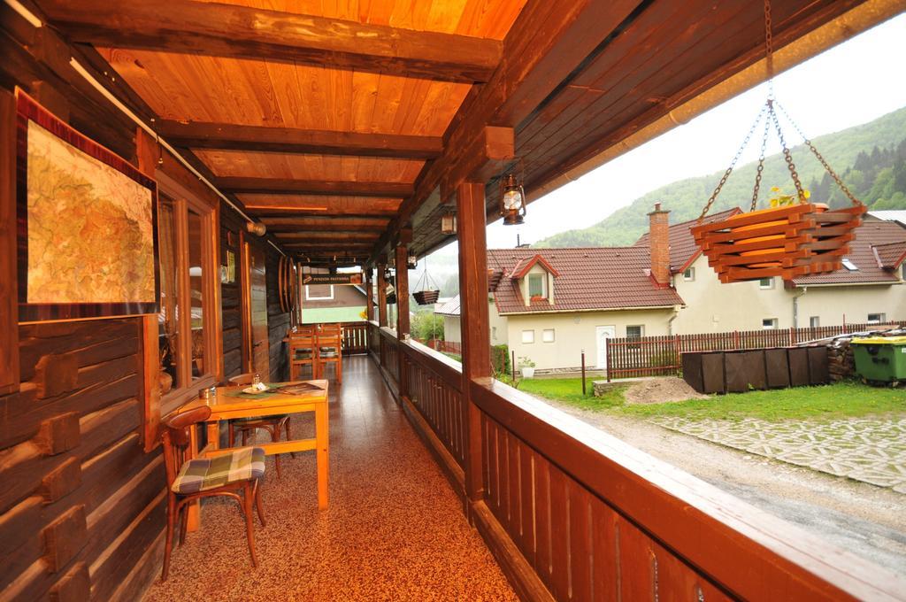 Penzion Pastierna Dedinky Ngoại thất bức ảnh